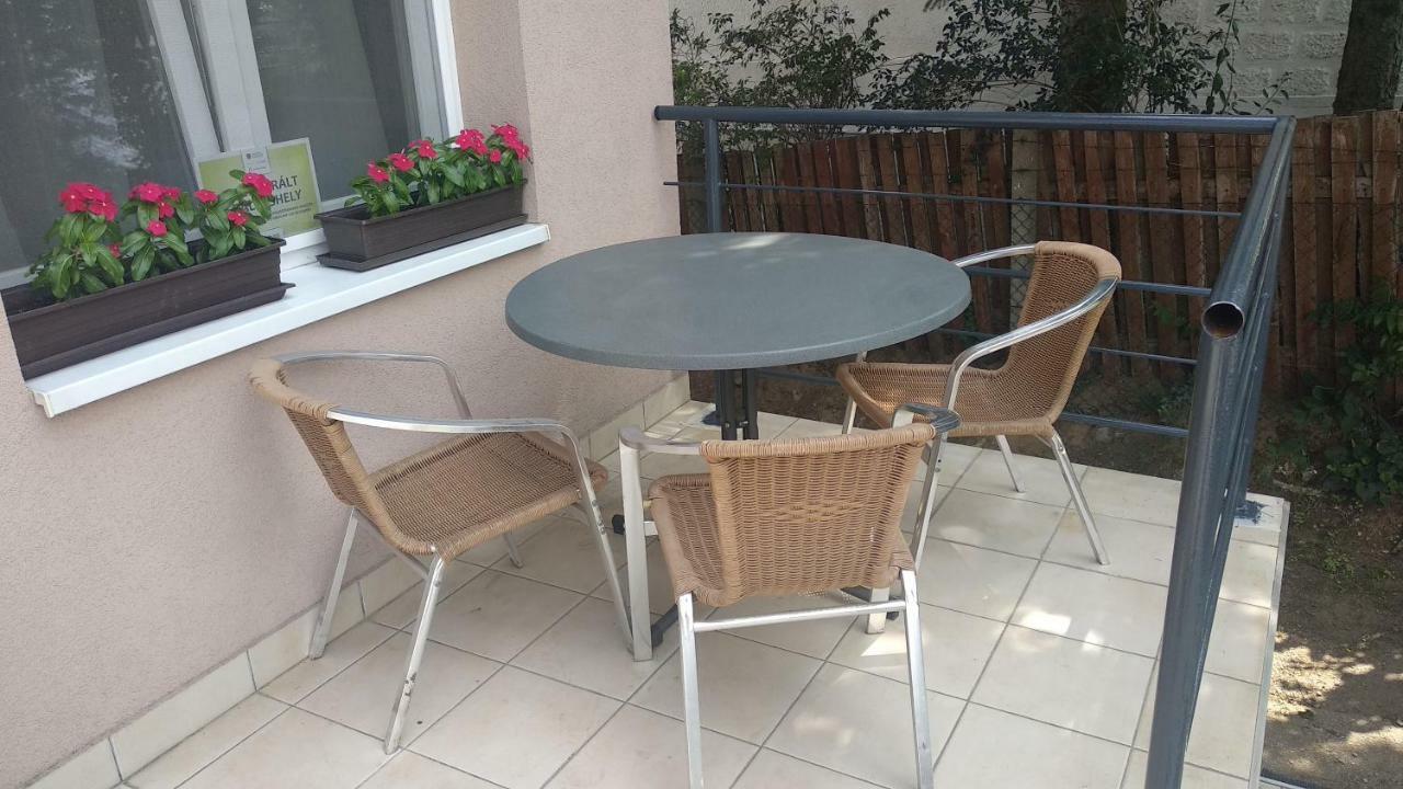 Family Holiday Apartman Nyíregyháza Exteriör bild